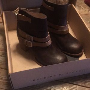 Freebird Baxter brown multi boots